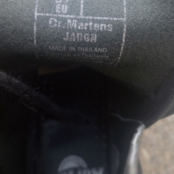 Size 5 USM Black Dr. Martens Jadons - Picture 3 of 5